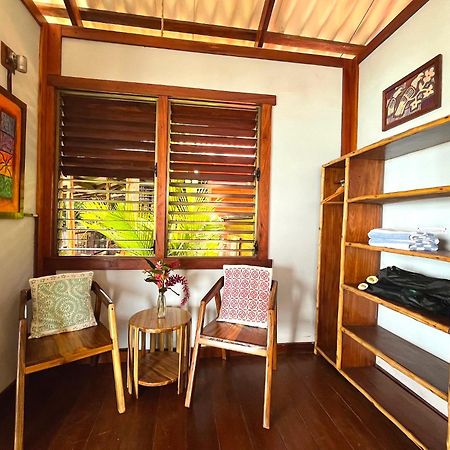 Casa Cayuco Eco-Adventure Lodge Bocas Town Exterior foto
